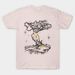 Female Tree of Life (Dark Lineart) T-Shirt